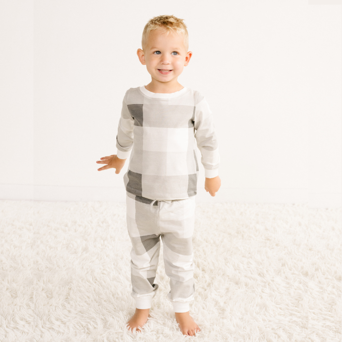 Kids' Unisex Jogger Pajama Set - Fireside Plaid