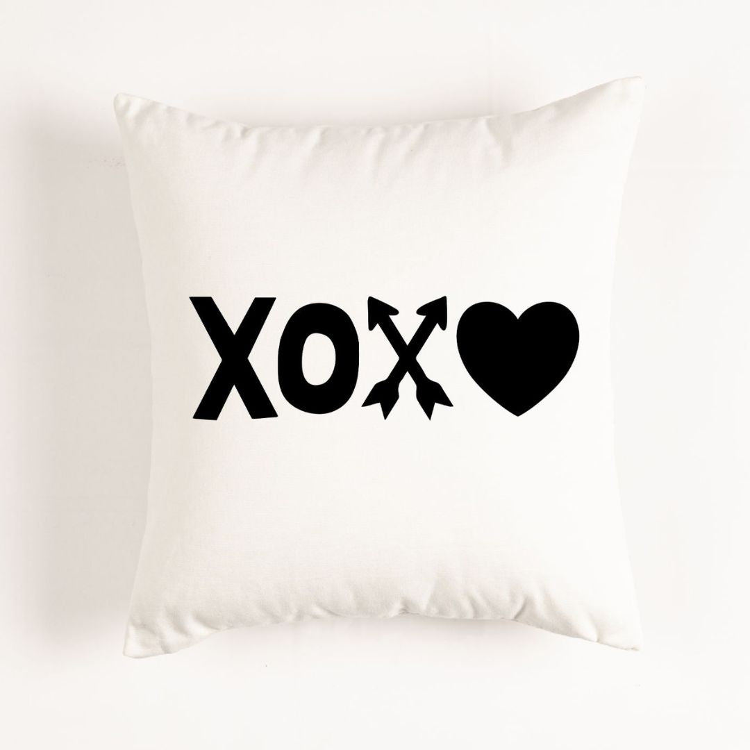 Throw Pillow Cover - XOXO