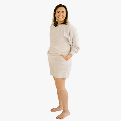Adults' Unisex Shorts - Feather Plush Gray
